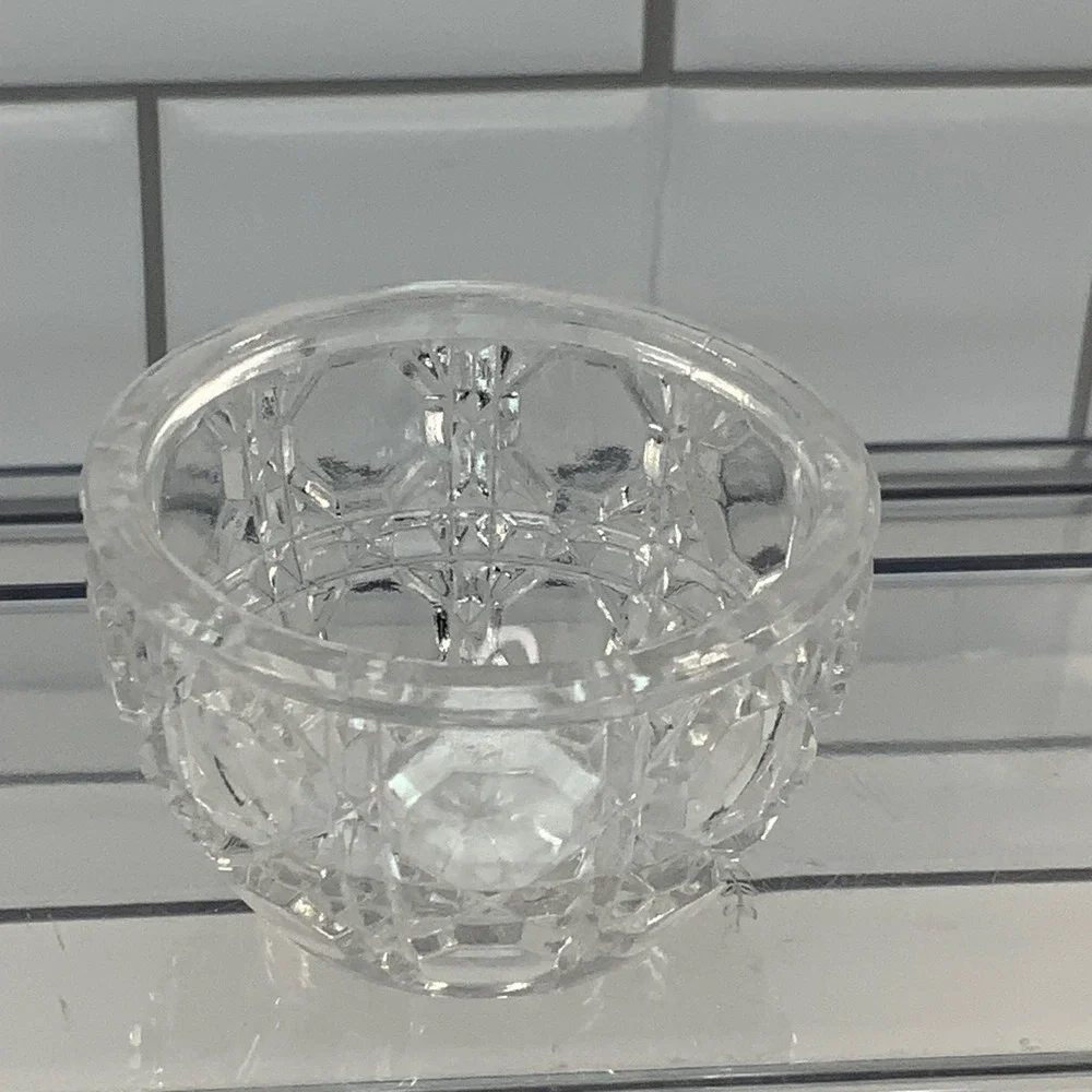 Vintage Crystal Salt Cellar Diamond Cut Starburst Clear 2.25in
